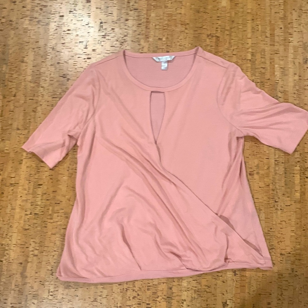 Pink work banana republic blouse in good condition